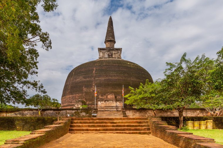 024 Polonnaruwa, rankot vehera.jpg